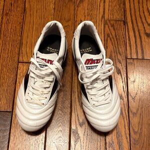 Mizuno Moreila II Made in Japan Soccer Cleats AG - White - Men's 7 - 540136